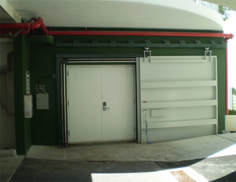 D5B – Watertight Door with inflatable seals in open position.